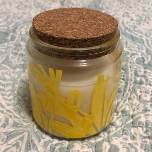 Illume “Feeling Fruity” Candle